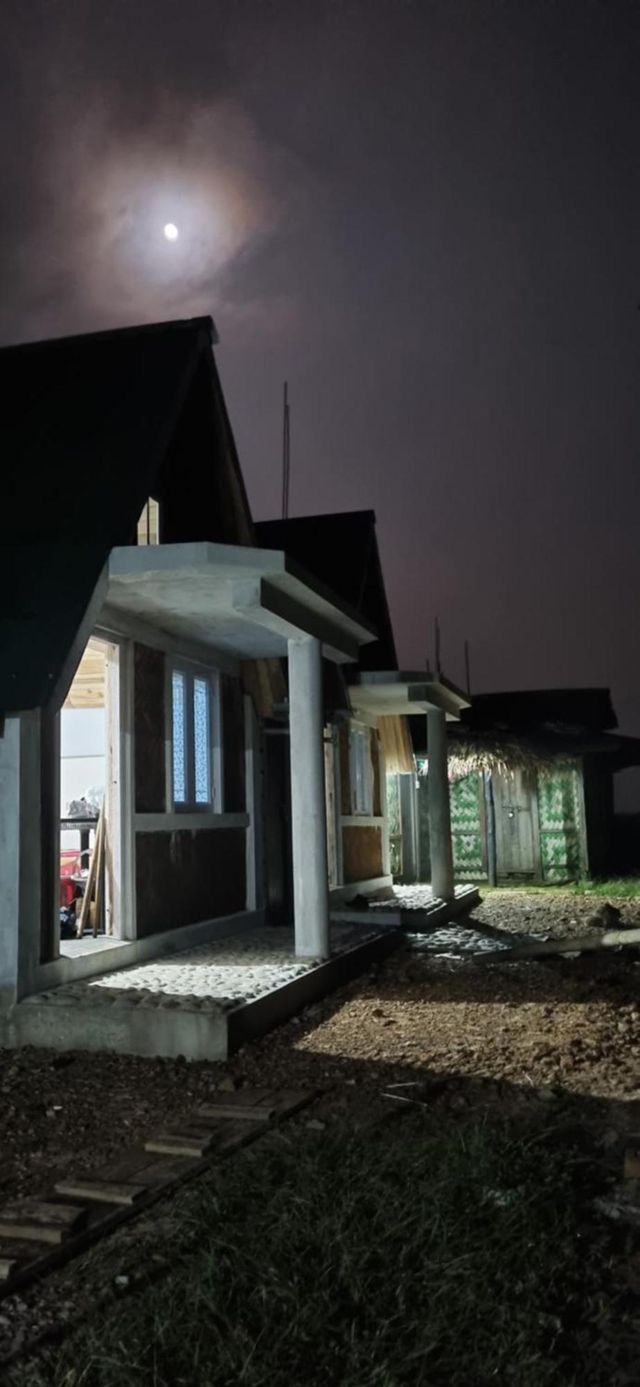 I Basa Homestay Sohrarim Экстерьер фото